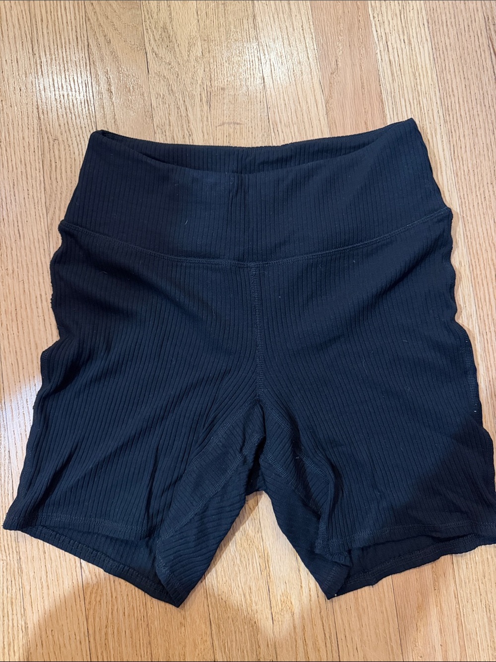 WSLY Ribbed High-Waist Black Bike Shorts
